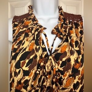 Bobeau Brown & Cream Abstract Print Sleeveless Blouse | Size M | NWOT